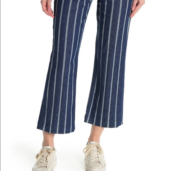 7 For All Mankind Stripe Cropped Wide Leg Jean - Picture 3 of 6